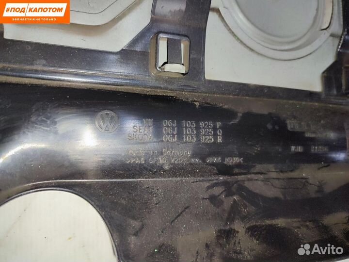 Декоративная крышка двигателя Volkswagen Tiguan