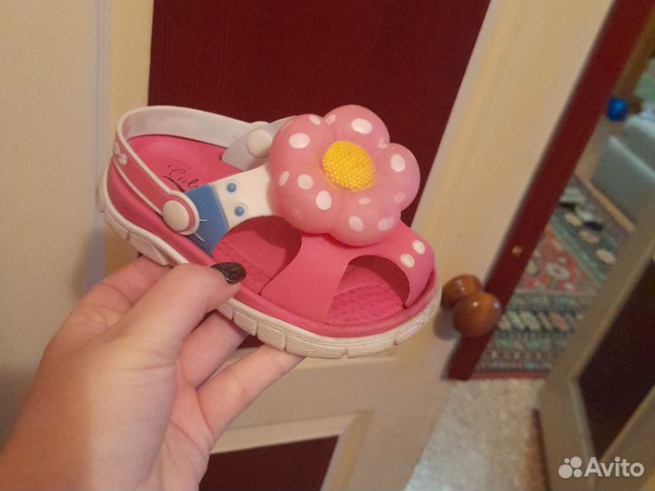 Босоножки для девочки 24 размер