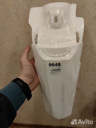 Продам крыло bse j1