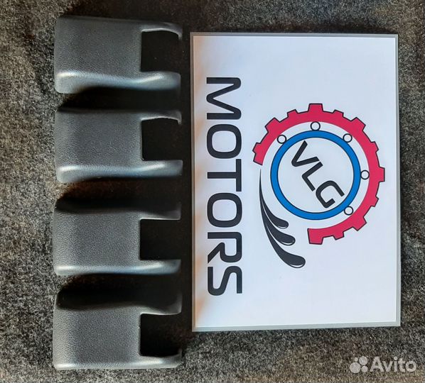 Пластик Toyota Avensis AZT 250