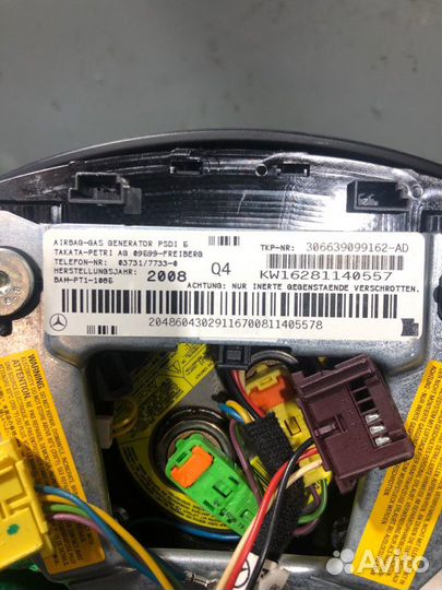 Подушка безопасности в руль Mercedes-Benz C-Class