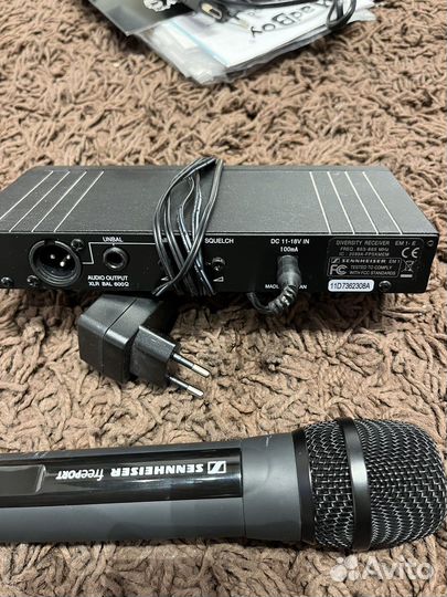 Sennheiser микрофон freeport