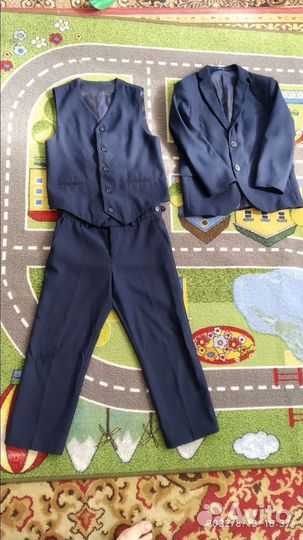 Школьный костюм для мальчика 134 синий