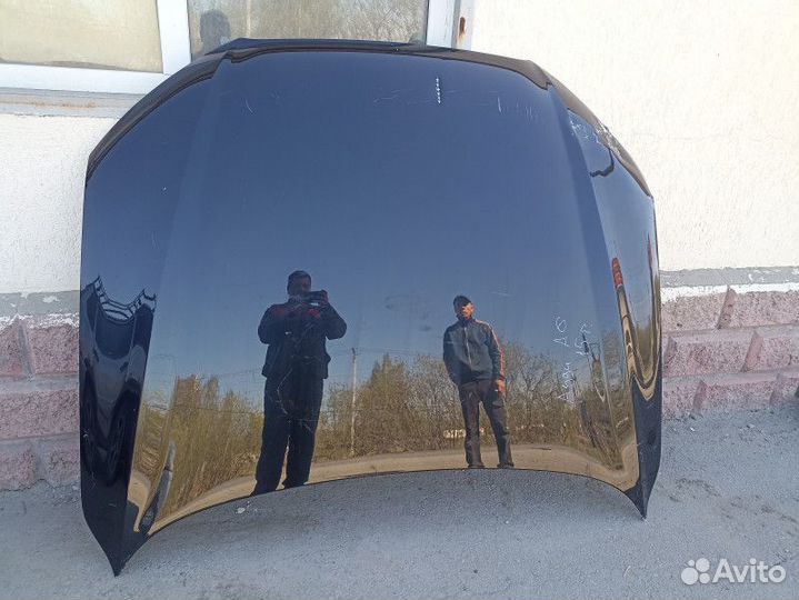 Капот Audi A8 3 (D4)