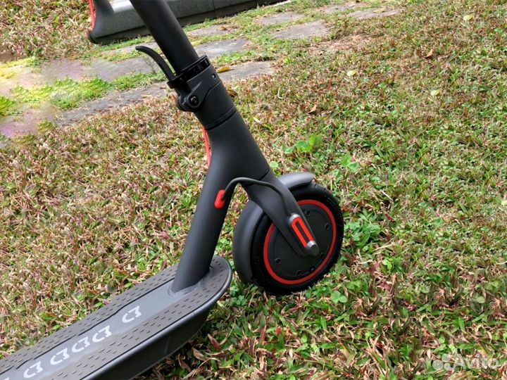 Электросамокат Xiaomi Mijia M365 PRO black