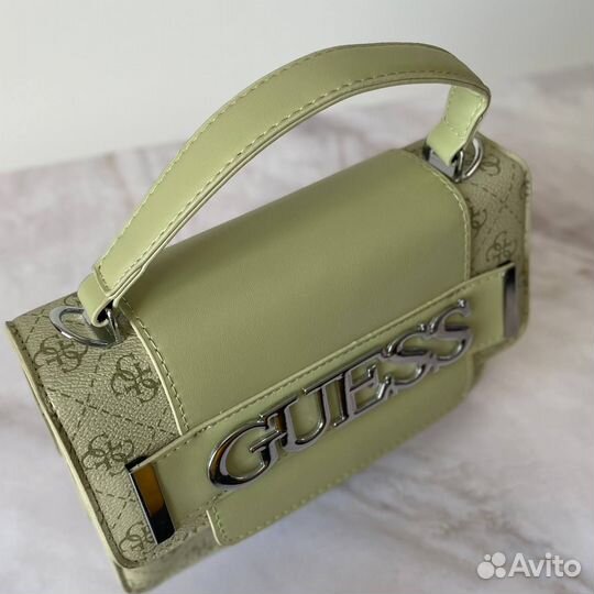 Сумка Guess