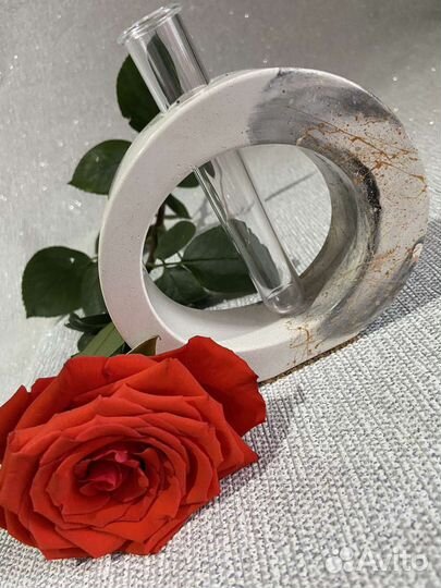 Ваза с колбой