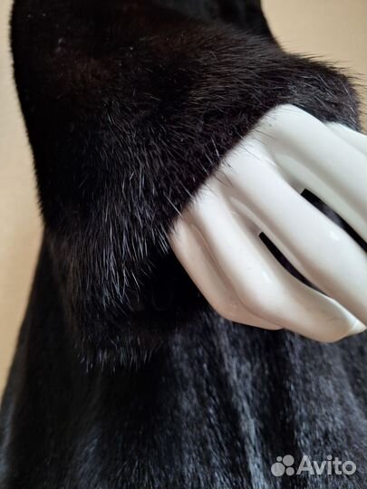 Шуба норковая с капюшоном 46