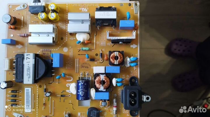 Lgp43dj-17u1 снят с тв с разбитой матрицей