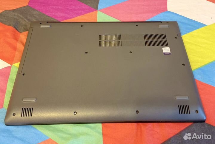 Мощный Lenovo Ryzen3, 12gb, SSD, 2 видеокарты