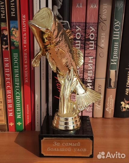 Статуэтка окунь 