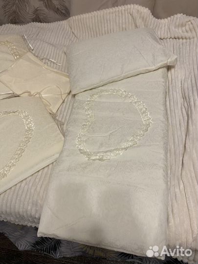 Комплект в детскую кроватку