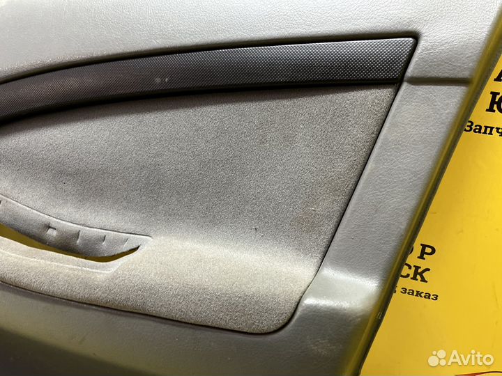 Дверная карта передняя правая Chevrolet Lacetti