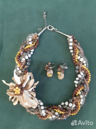 Продам шикарное колье