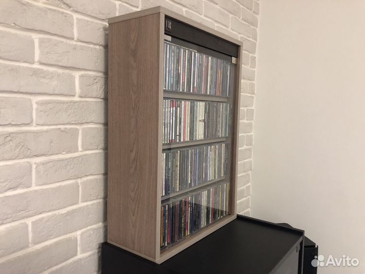 Стеллаж навесной для CD VVR Audio