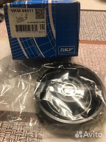 Ролик натяжителя ремня SKF VKM65011
