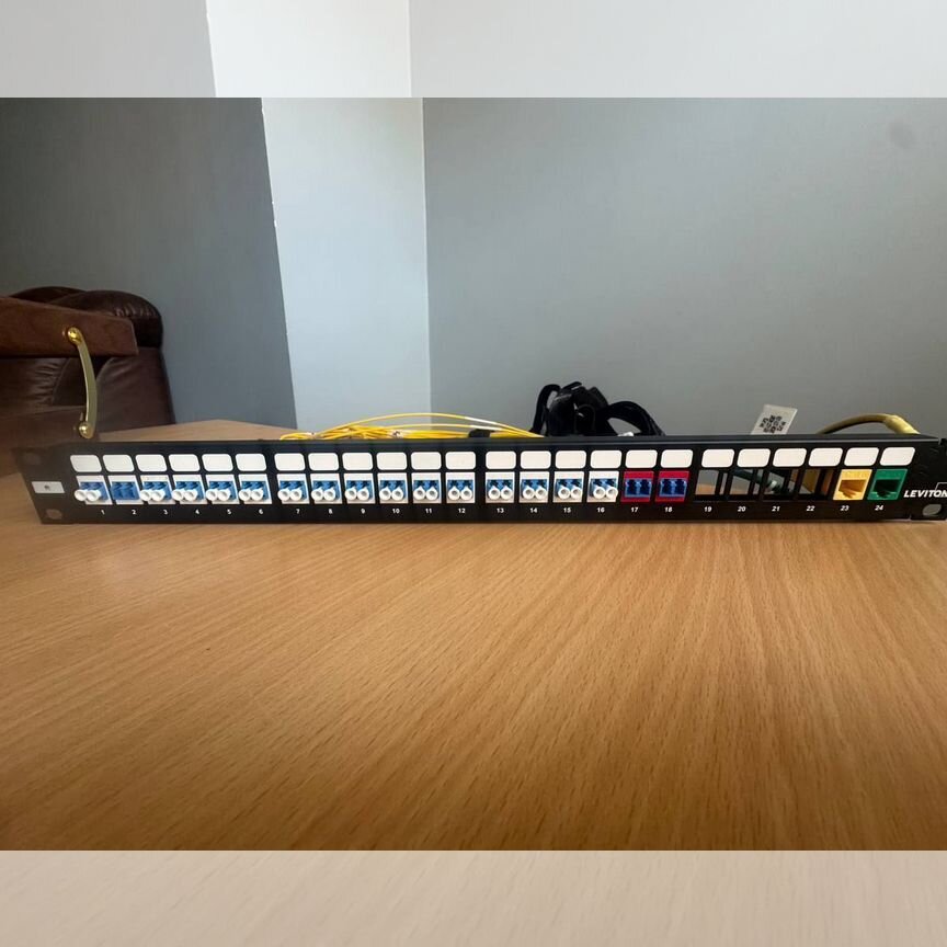 [49255-H24] Патч-Панель Leviton Lc Duplex Мм 49255-H24