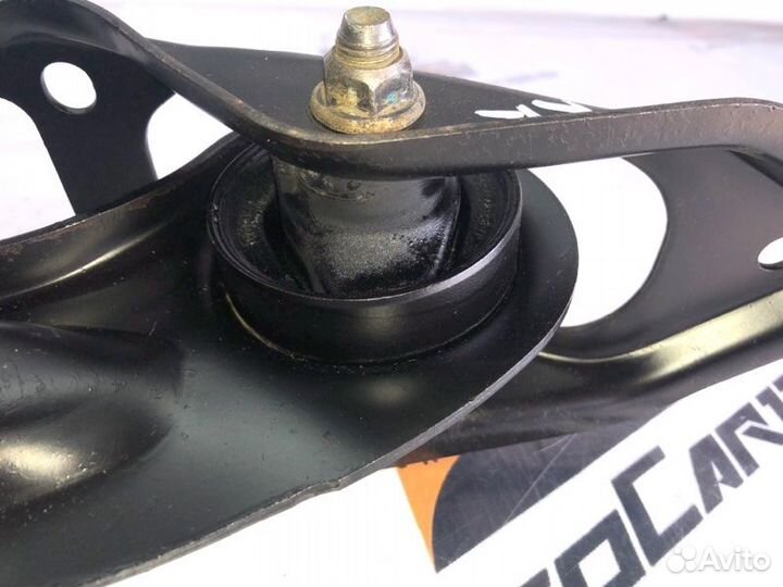 Рычаг задний правый Kia Carnival J3 2008