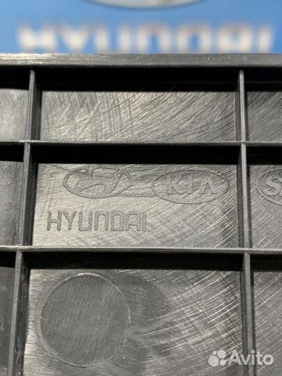 Обшивка багажника Kia RIO 3 Лев