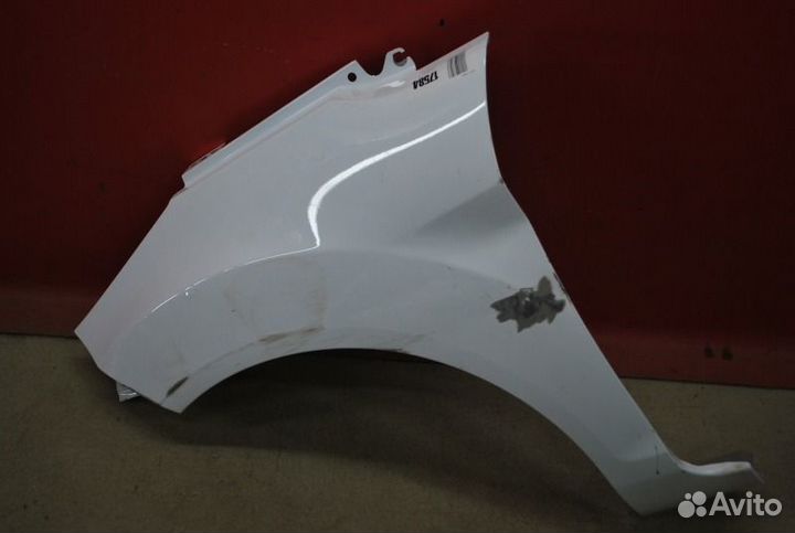 Крыло переднее левое Ford Fiesta
