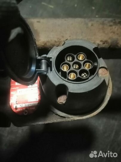 Фаркоп Митсубиси Каризма