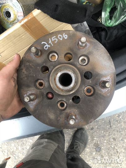 Ступица в сборе ford transit