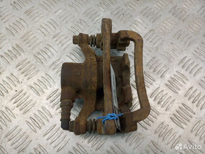 Суппорт задний правый Mitsubishi Rvr 1 N23W 4G63