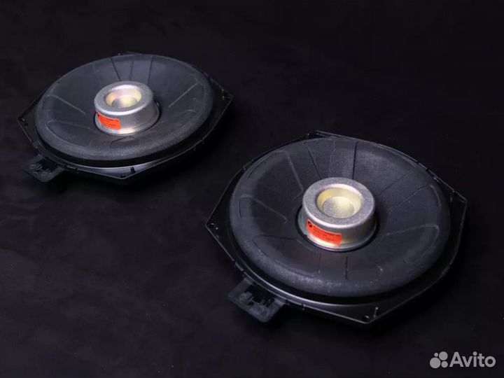 Сабвуфер BMW harman