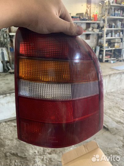 Фара Ford mondeo 2