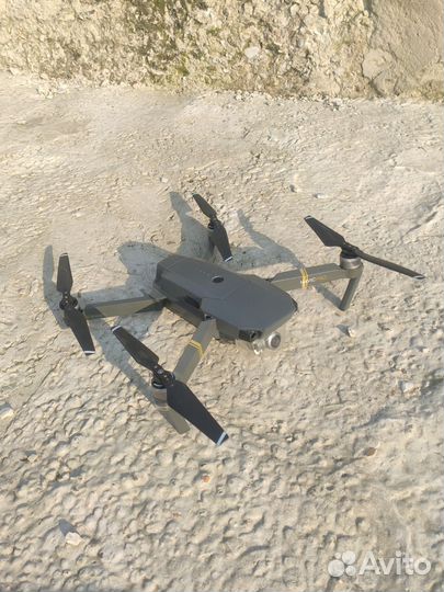 Квадрокоптер dji mavic pro