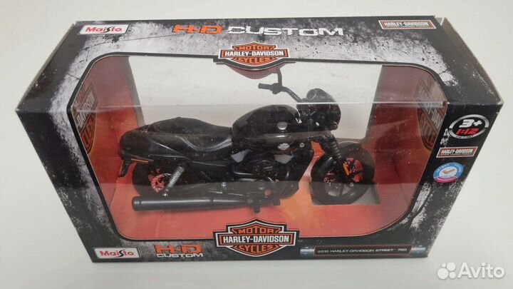 Модель мотоцикла Maisto Harley-Davidson Street 750