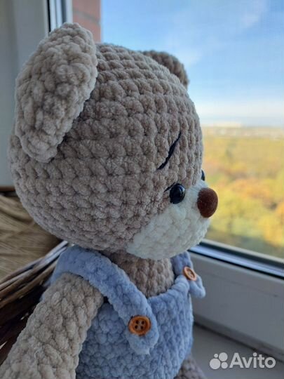 Плюшевый мишка вязаный тедди