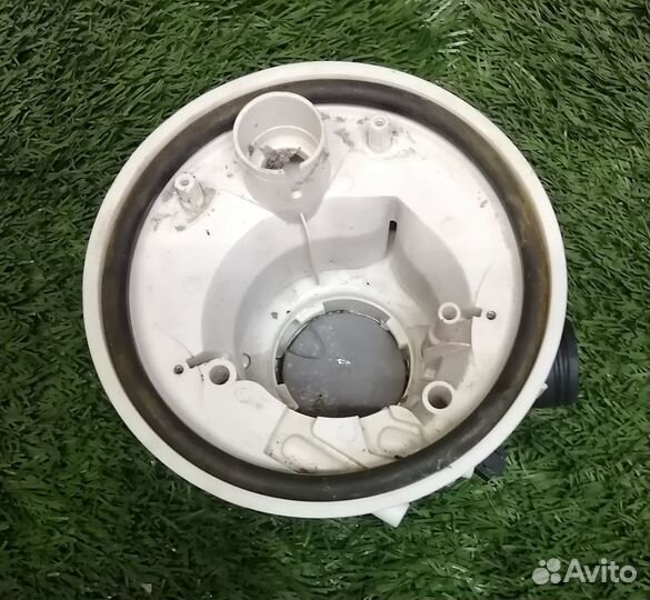 Чаша (поддон) насоса пмм zanussi 1118312