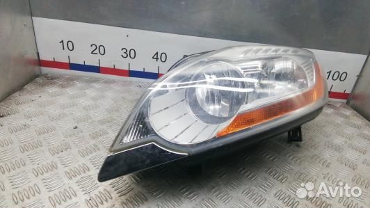 Фара левая ford kuga 1 (GDN21MR01)