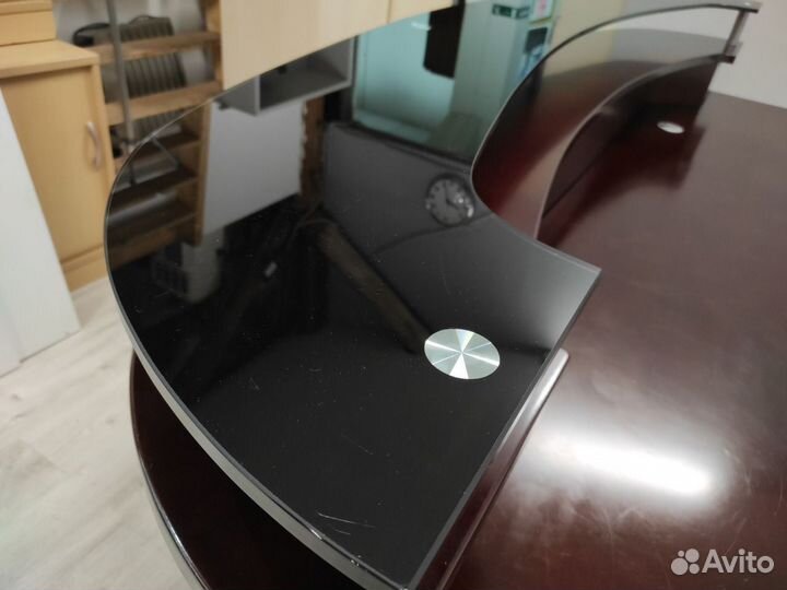 Стойка ресепшен (шпон/стекло) б/у 01245