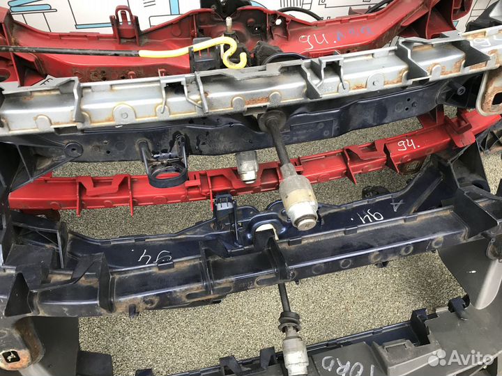 Панель передняя Ford Cmax c-мах телевизор