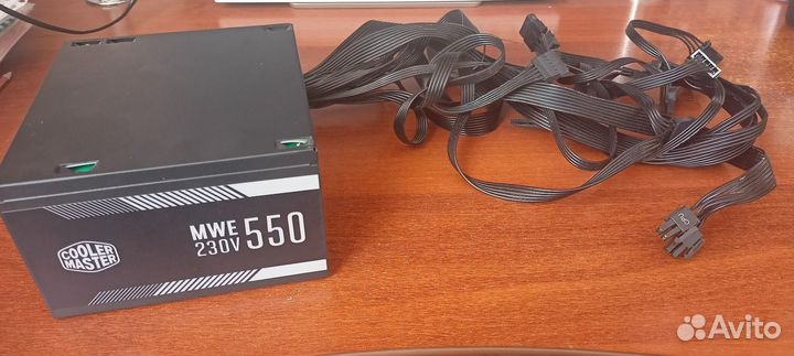 Блок питания Cooler Master MWE 550 white - V2