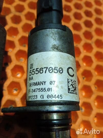 Клапан электромагн. изменения фаз грм Chevrolet Av