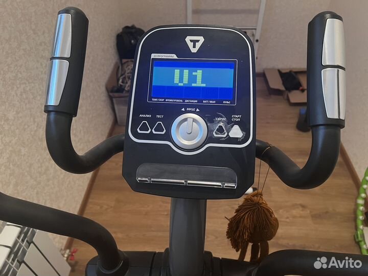 Продам Эллиптический тренажер