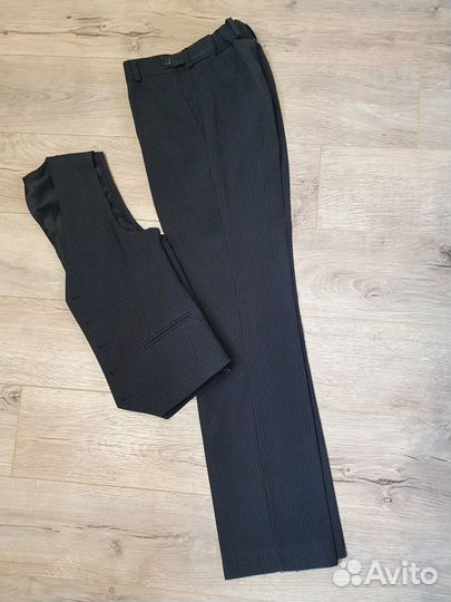 Брючный костюм