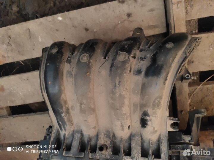 Коллектор впускной Nissan Note (E11);Micra (K12E)