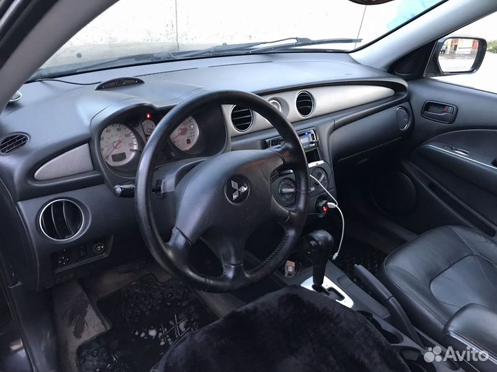 Mitsubishi Outlander 2.4 AT, 2003, 265 000 км