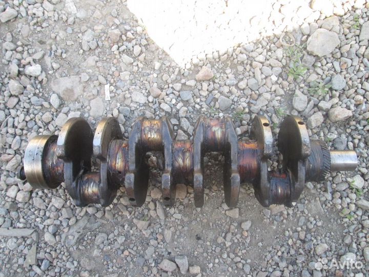 Коленвал на Mazda Titan VS