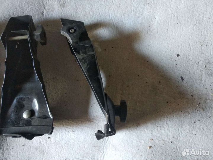 Крепление поперечин на крышу