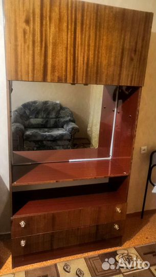 Буфеты и серванты бу