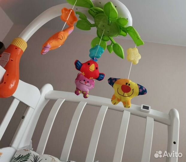 Мобиль в кроватку с проектором