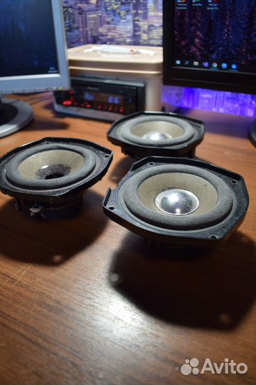 Динамики от Муз. Центра sharp CD-BP1500W