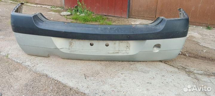 Задний бампер Renault Logan 2005