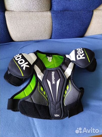 Нагрудник хоккейный