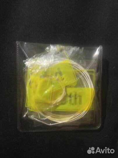 С Р О Ч Н О Акустическая гитара